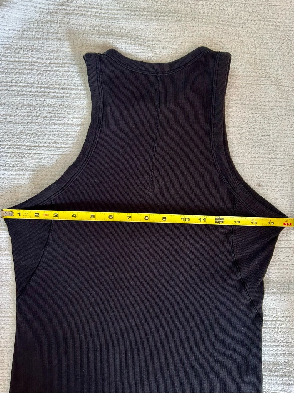 Lululemon Women’s Sleeveless Hold Tight Crewneck Tank Top *Waist Length in Black - Picture 8 of 9